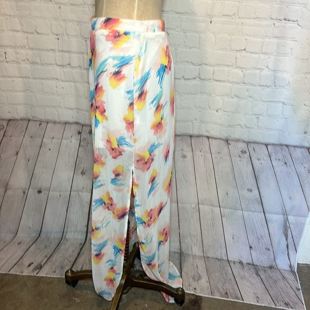 Lush Floral Hi-Low Maxi Skirt Medium Watercolor Print Side Slits White Multi - Picture 3 of 5